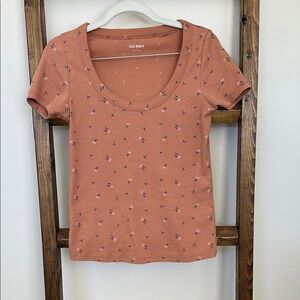 Ribbed scoopneck tee